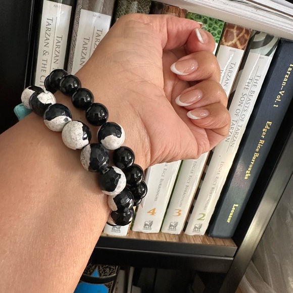 BLACK/WHITE AGATE + ONYX NATURAL BRACELET size 7”set of 2 - Picture 6 of 9